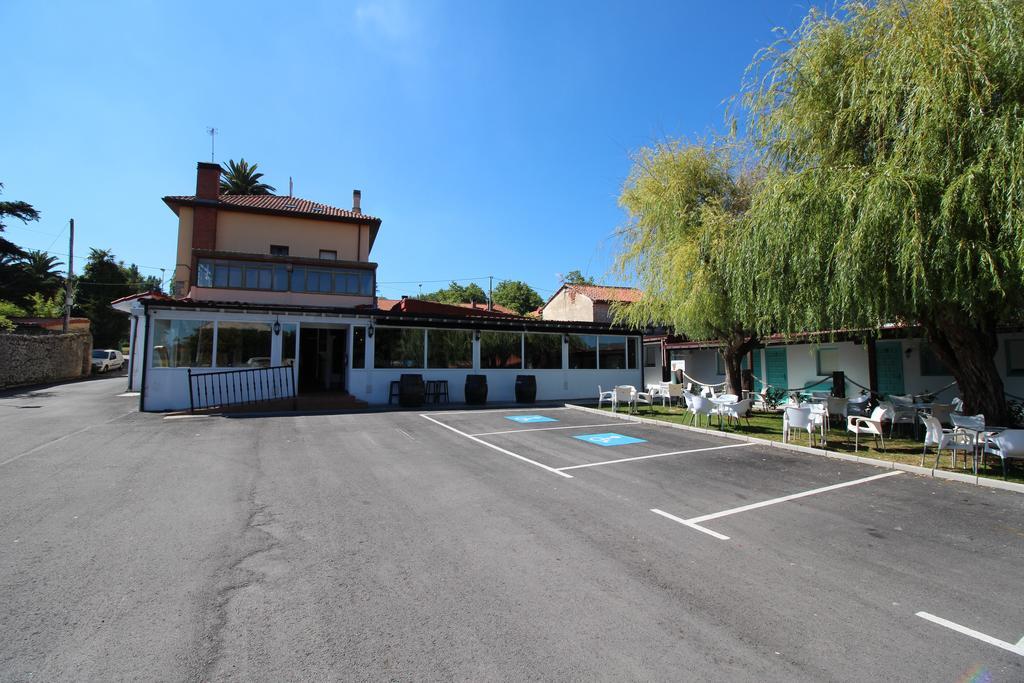 Pension Las Casitas De Santander Auto Check Экстерьер фото